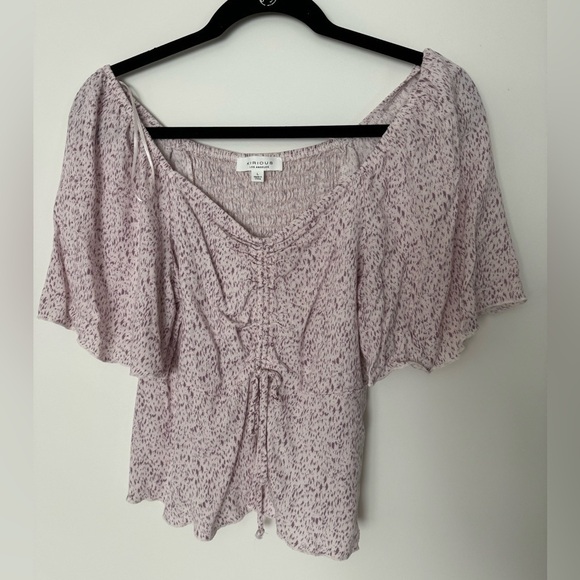 Kirious Lavender Romantic Top - Picture 1 of 4